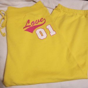 Piper & Blue Crop Style Sweats Size 2X